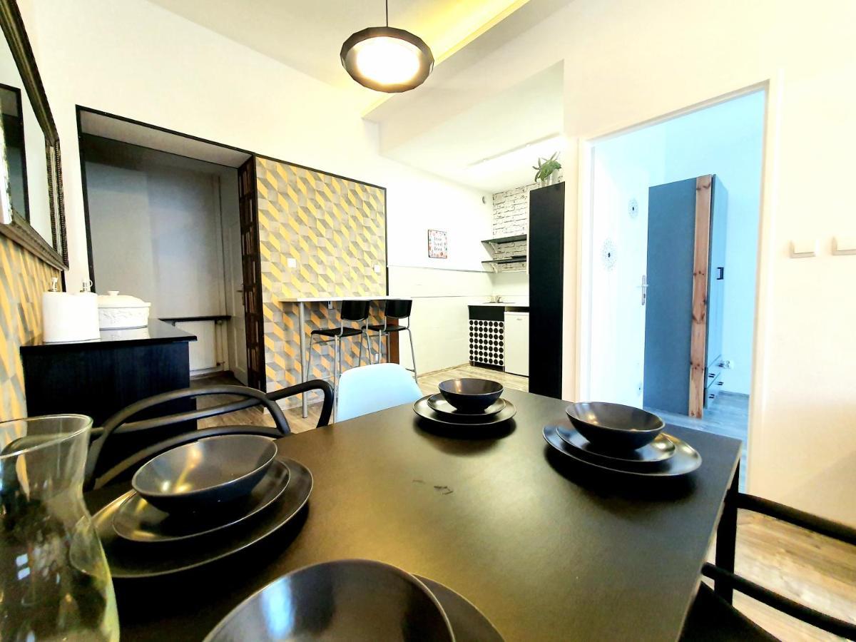 Ferienwohnung Gniazdko Na Bydgoskim Thorn Exterior foto