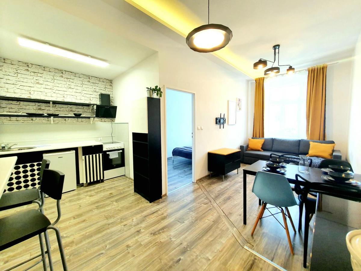 Ferienwohnung Gniazdko Na Bydgoskim Thorn Exterior foto